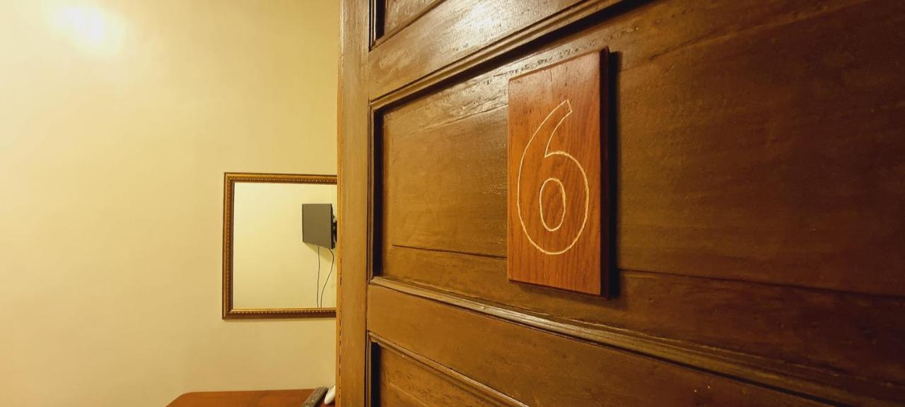 Casa Familya Hotel Batac Екстериор снимка