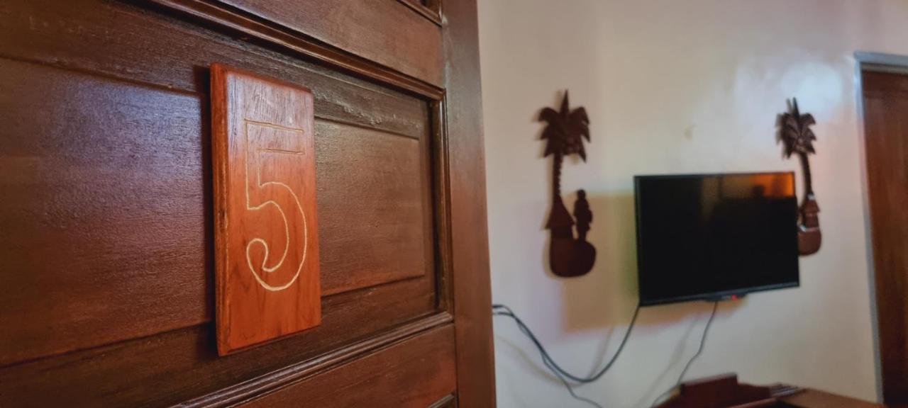 Casa Familya Hotel Batac Екстериор снимка