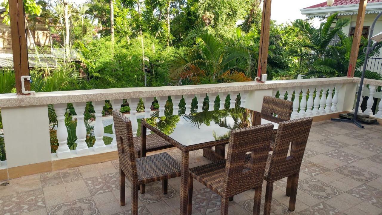 Casa Familya Hotel Batac Екстериор снимка